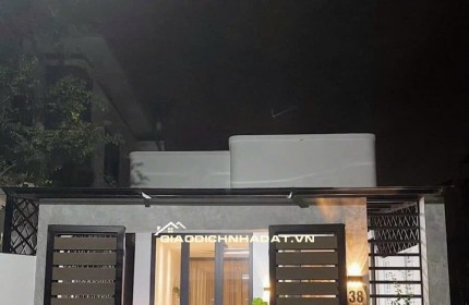 Xuất Hiện Kèo Thơm Nhức Nách CĂN NHÀ CẤP 4 SỔ RIÊNG THỔ CƯ Chỉ 350tr dọn vô ở luôn